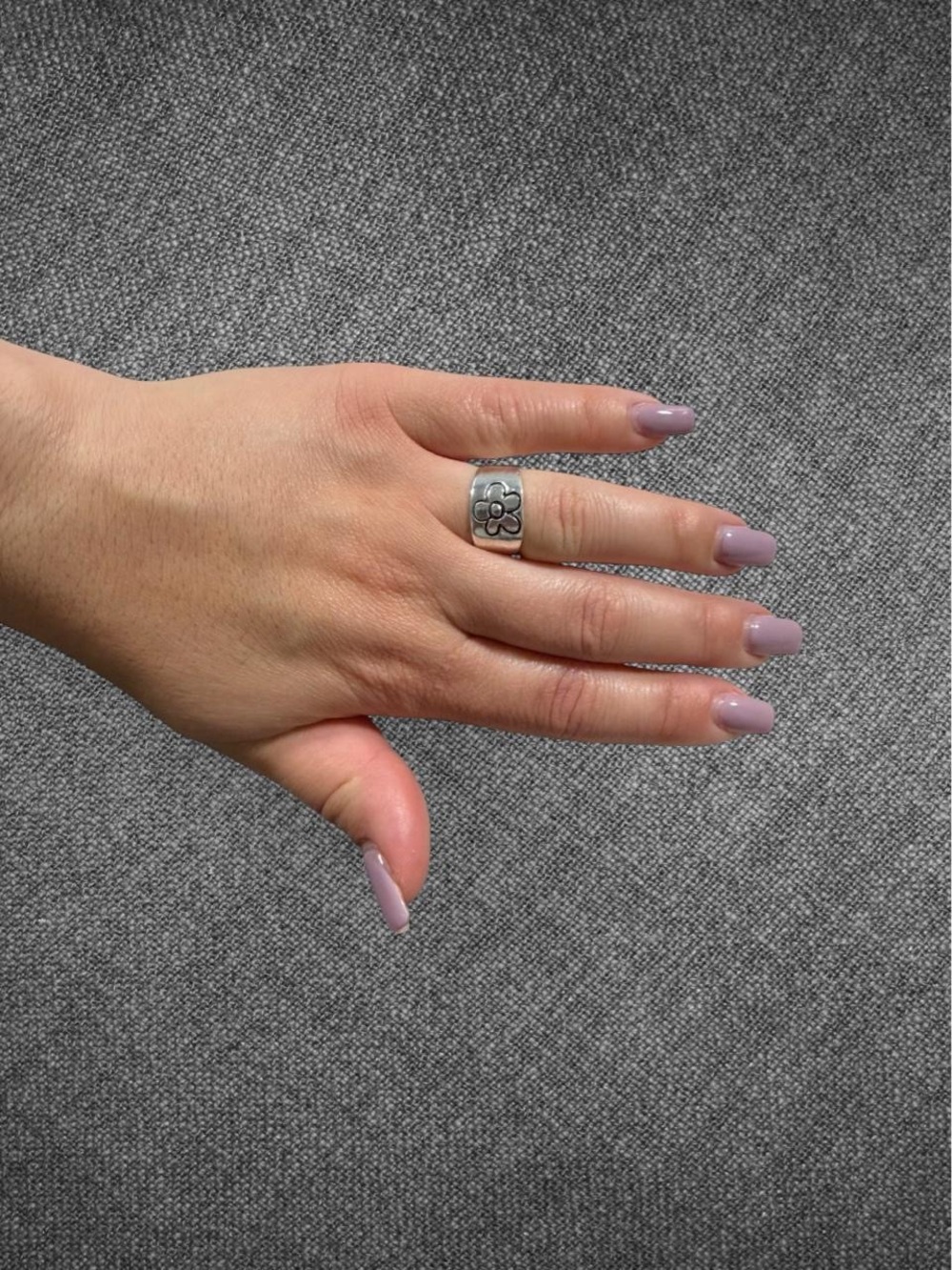 Vintage Style Daisy Flower Adjustable Silver Tone Ring - Picture 3 of 7
